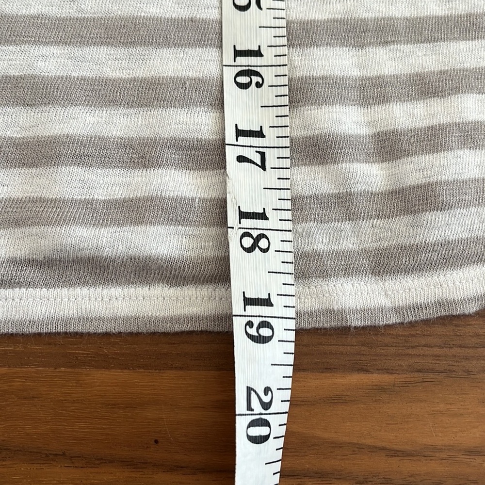 Community Linen top - Picture 6 of 7